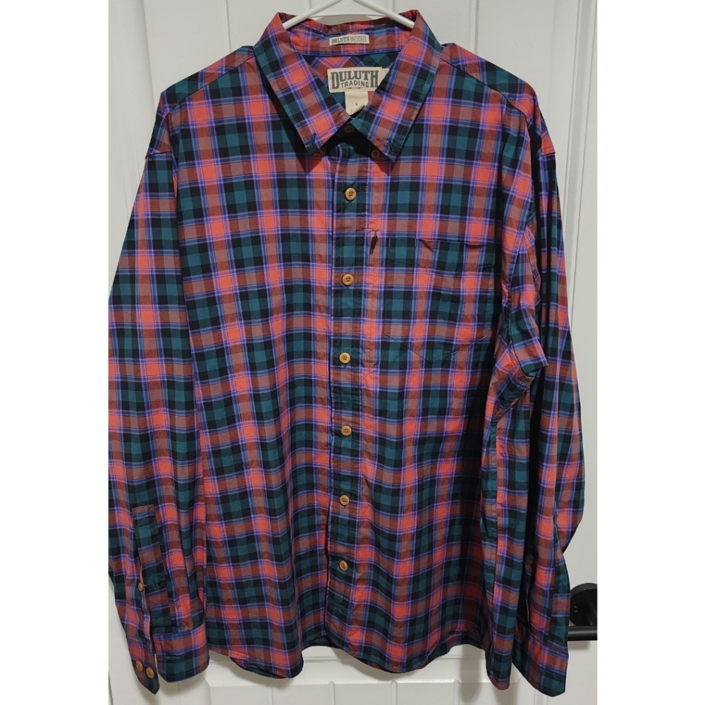 Mens Duluth shirt untucked large plaid relaxed fit long sleeve button down